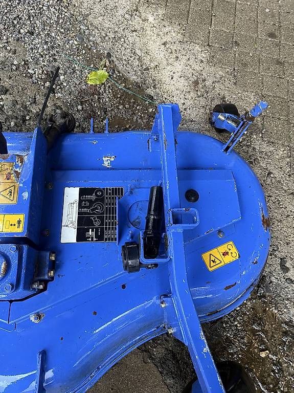 Tutte le macchine: Front Mäher Für Iseki – Usato da Horgen venduto da 11sh 1