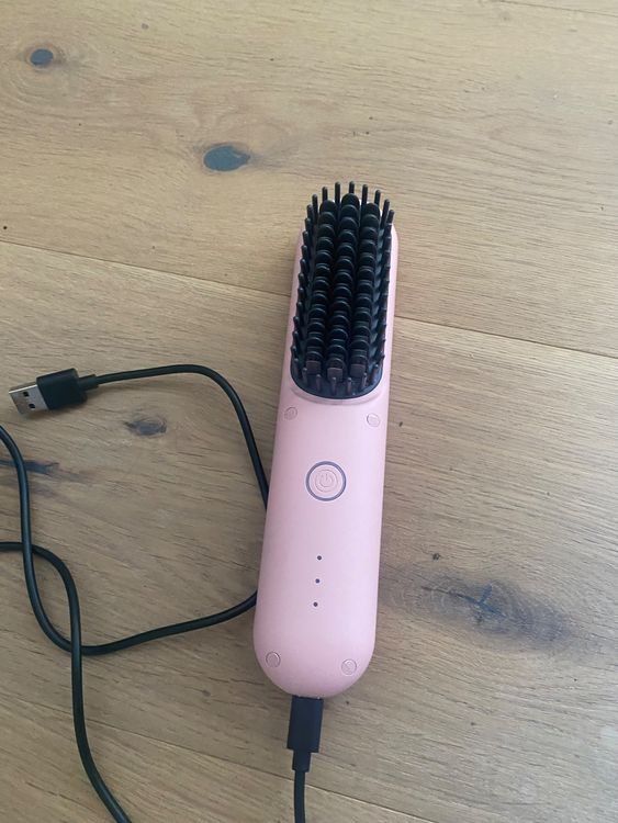 Altro per la cura dei capelli: TYMO Haarglätter inkl Kabel – Usato da Dietlikon venduto da NannyOgg