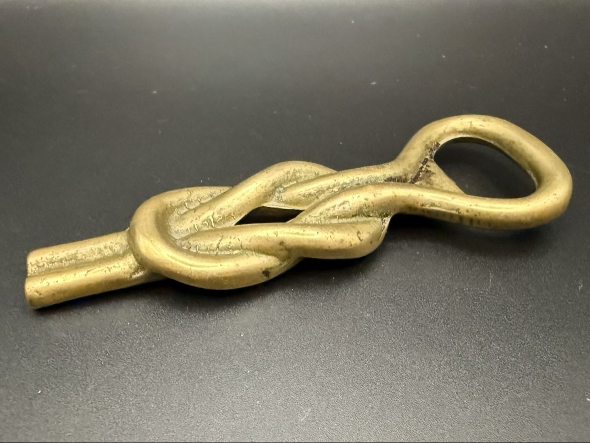 Apribottiglie & Tappi per chiusura: Flaschenöffner in Knotenform, Vintage – Usato da Lamone venduto da LaCantinaMagica 4