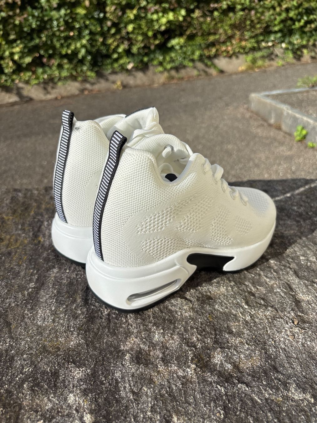 Scarpe da donna: Sneaker Schuh mit High Heel 37 – Usato da Arlesheim venduto da schnsel 2