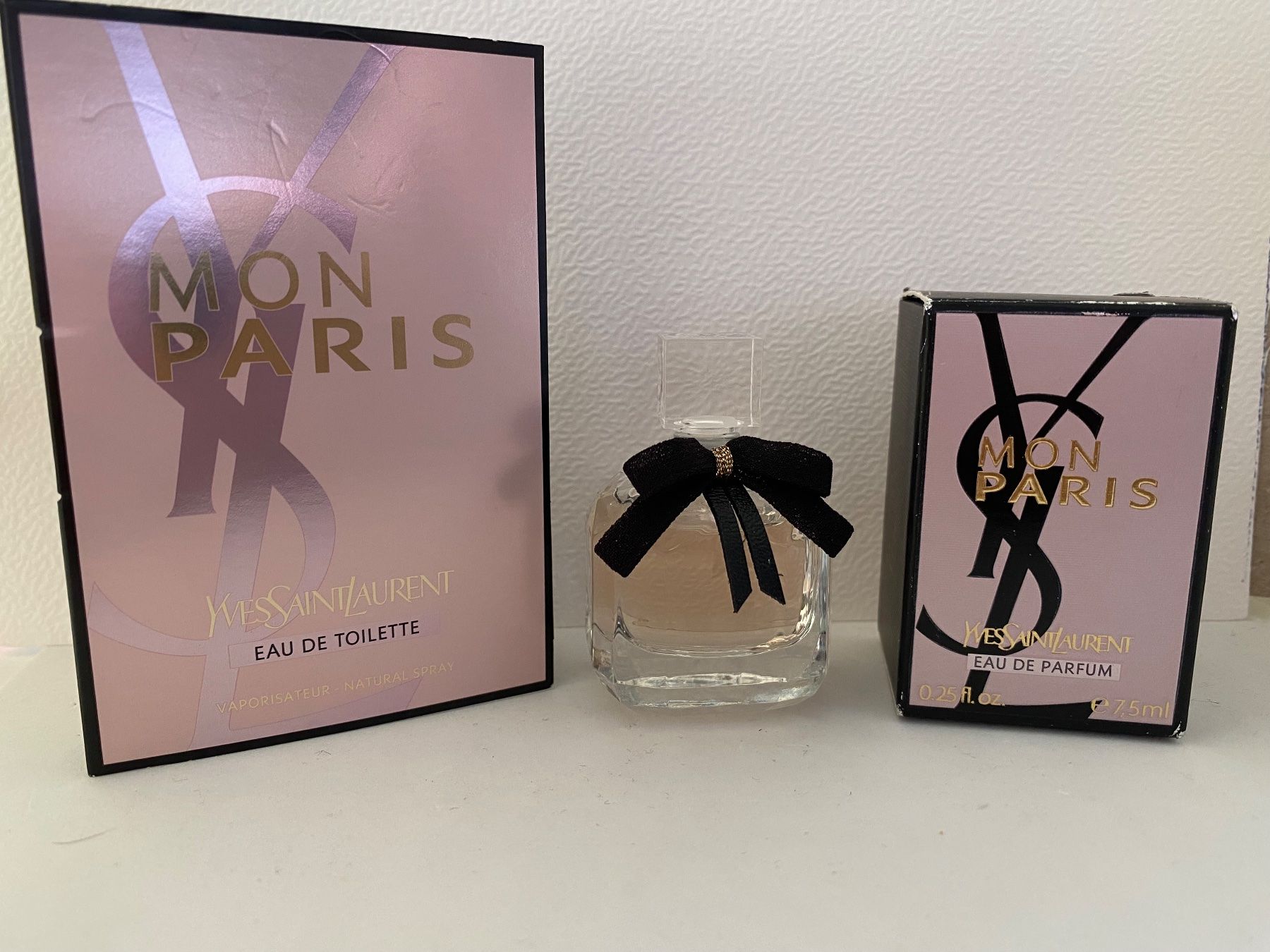 Saint Laurent Parfum & Eau de Toilette: Miniatures Mon Paris Yves Saint-Laurent – Neu und originalverpackt aus Bouveret von wes_7zll