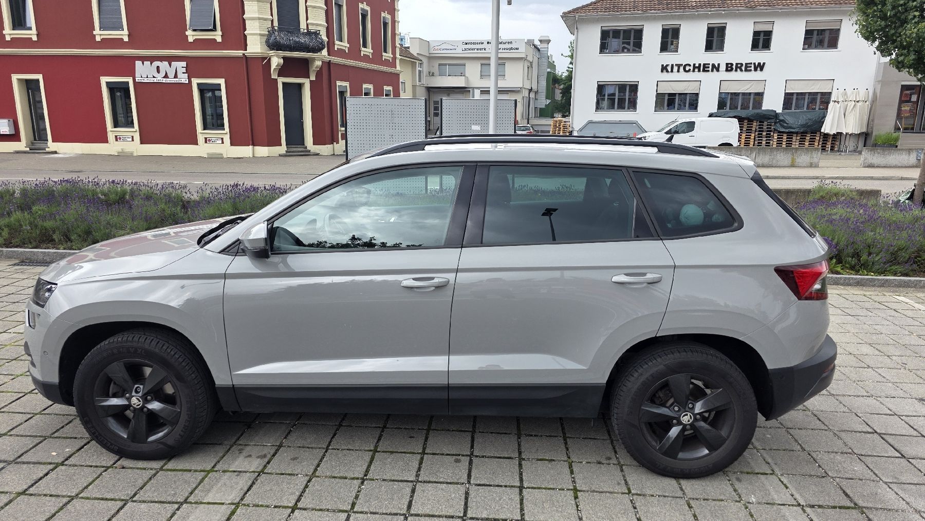Skoda Automobili: Skoda Karoq, 1.5 Tsi, DSG – Usato da Basel venduto da GabiPo 2