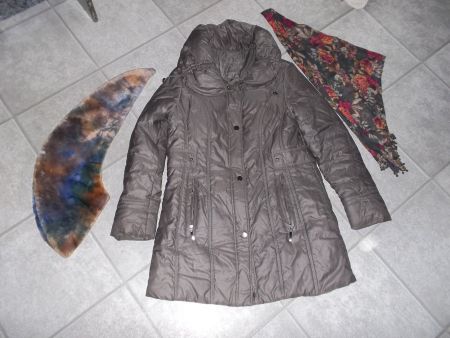 Damenmantel mit Foulards Grösse 38