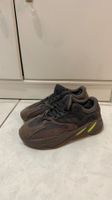 Graue Yeezy