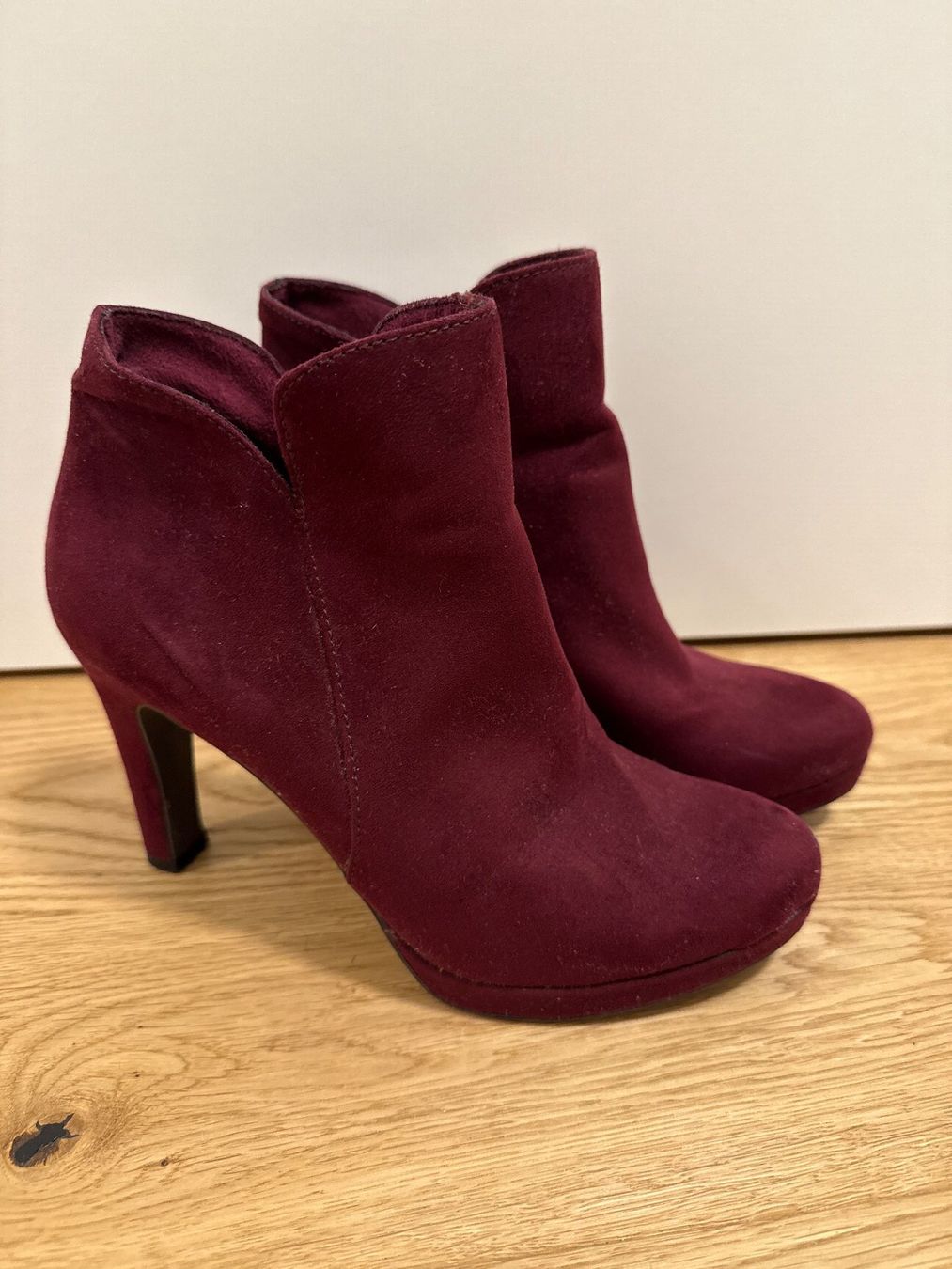 Tamaris Damenschuhe: Tamaris Stiefeletten Gr.37 weinrot – Gebraucht aus Schönenwerd von d.chiara