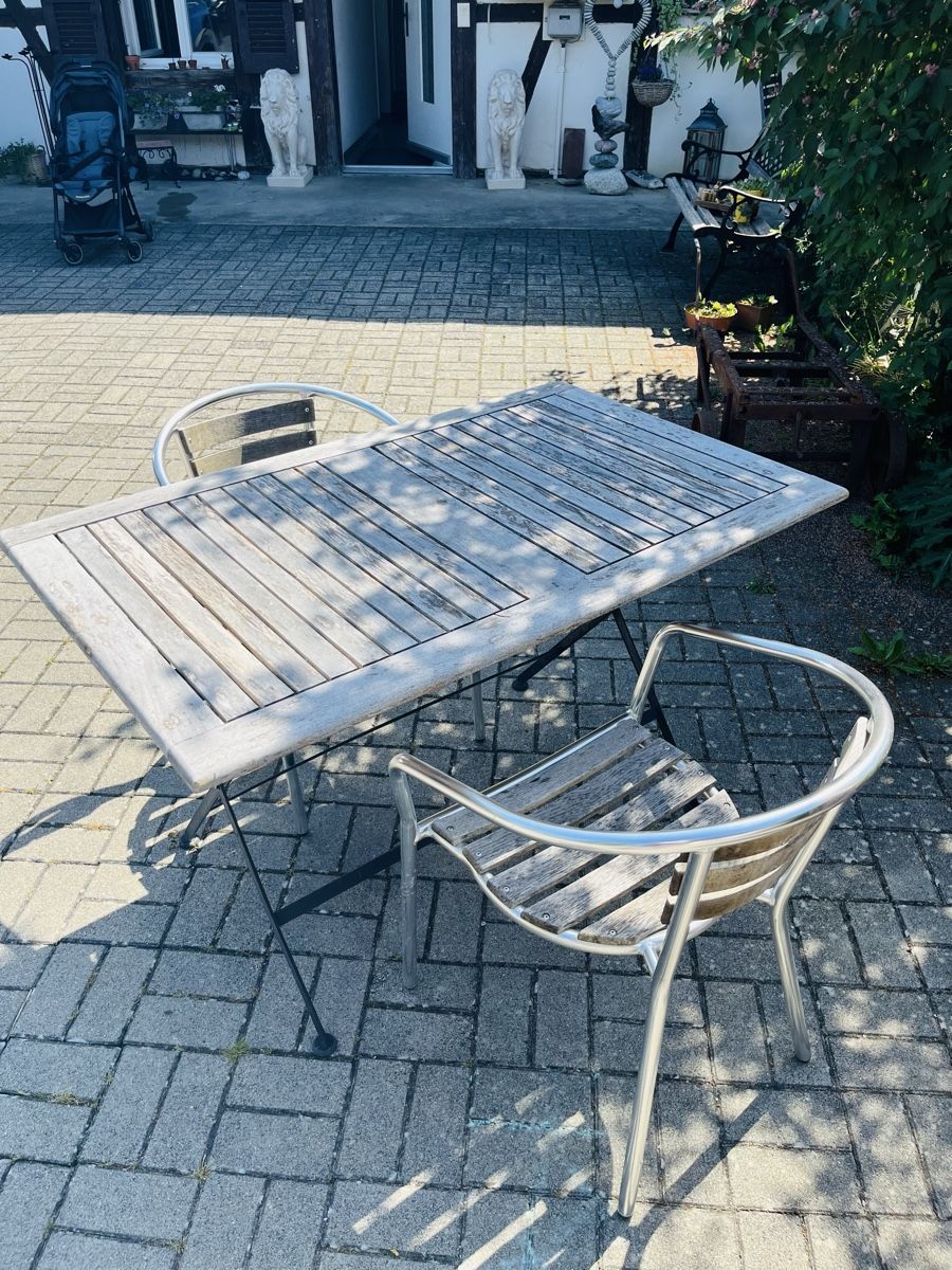 Set di tavolo e panche: Gartentisch mit  2 Stühle Holztisch 150x80 cm – Usato da Heimenhausen venduto da Bufnof 1