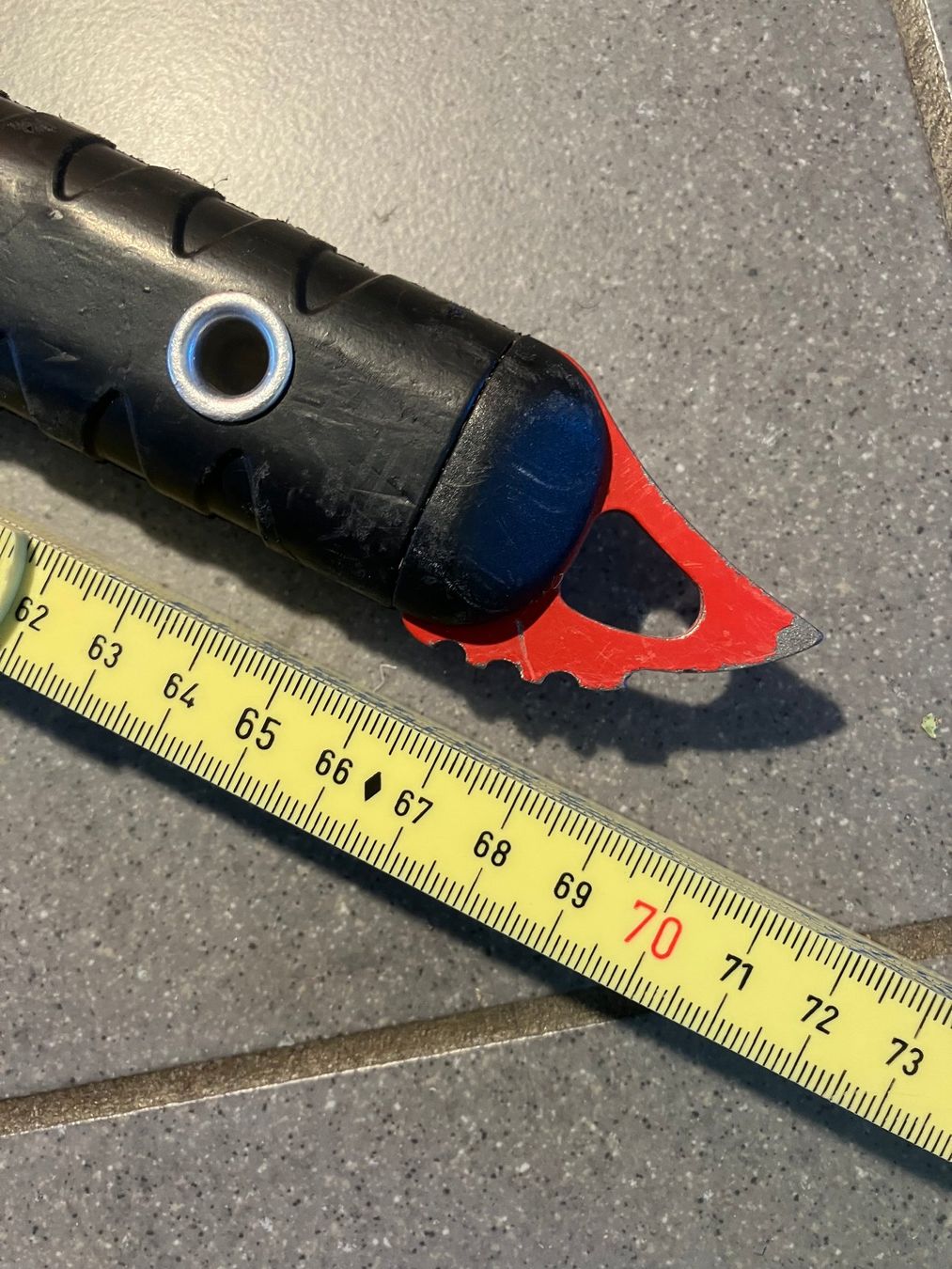 Salewa Attrezzatura da arrampicata: Eispickel Salewa Freney 70 cm rot – Nuovo (secondo la descrizione) da Winznau venduto da gugi2009 1