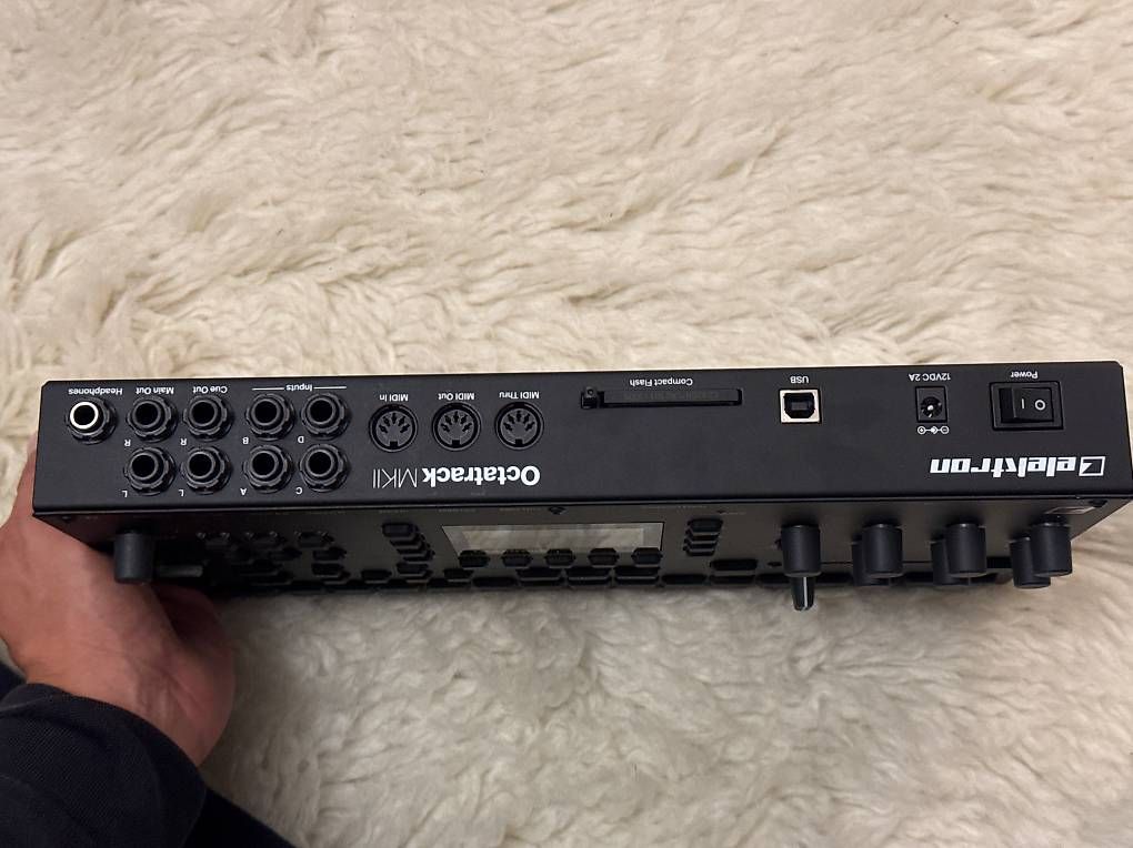Strumenti musicali: Octatrack MK II – Usato da Zürich venduto da severin1738 1