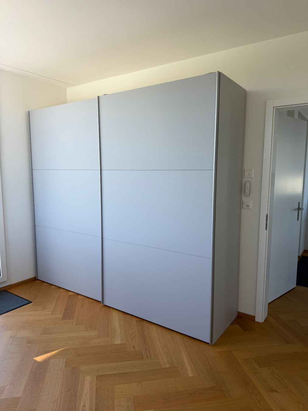 Livique Armadi: Kleiderschrank - Top Zustand! – Usato da Basel venduto da Sonnenblume1379 7