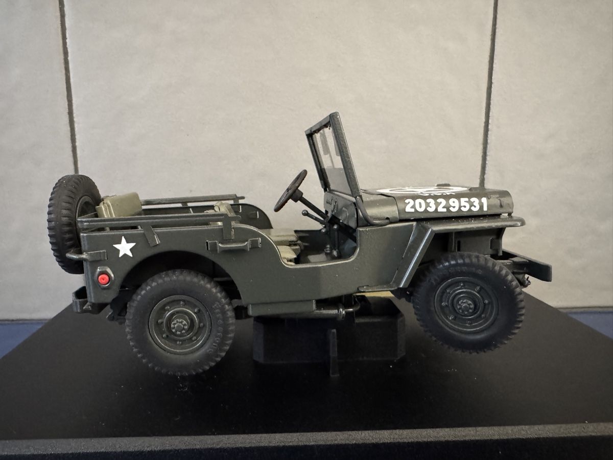 Willys Modellini d'auto: Willys Jeep MB – Nuovo e nell'imballaggio originale da Triesen venduto da .SPM. 2