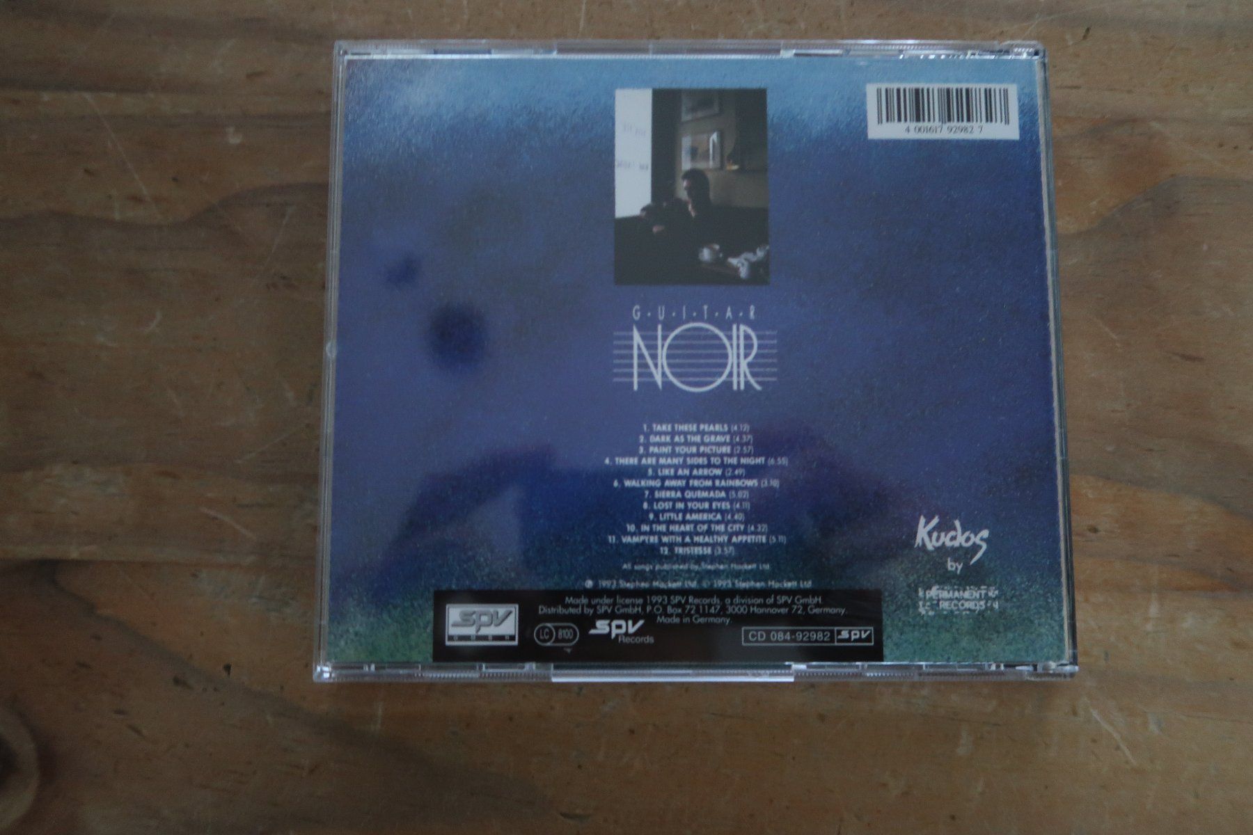 CDs: STEVE HACKETT - GUITAR NOIR - EX- GENESIS - CD – D'occasion à Basel par Patiscat 1