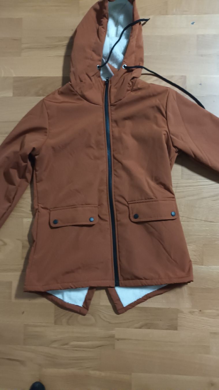 Jacken: Jacke Gr.S – Neu (gemäss Beschreibung) aus chur von erika025