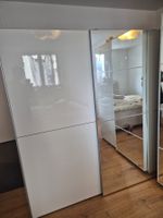 Kleiderschrank mit Schiebetür, 192x172x60cm, guter Zustand