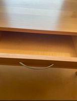 Tisch aus Massivholz mit Schublade - FSC