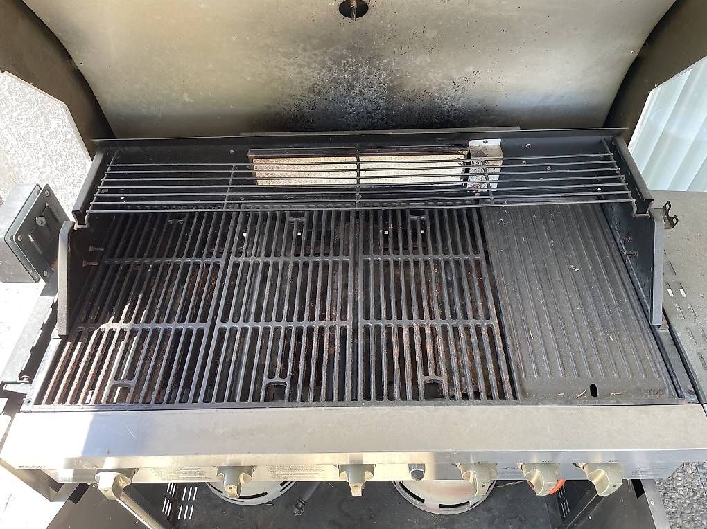 Werkzeuge: Alter gebrauchter Grill – Gebraucht aus Emmenbrücke von nil_mtg6 2