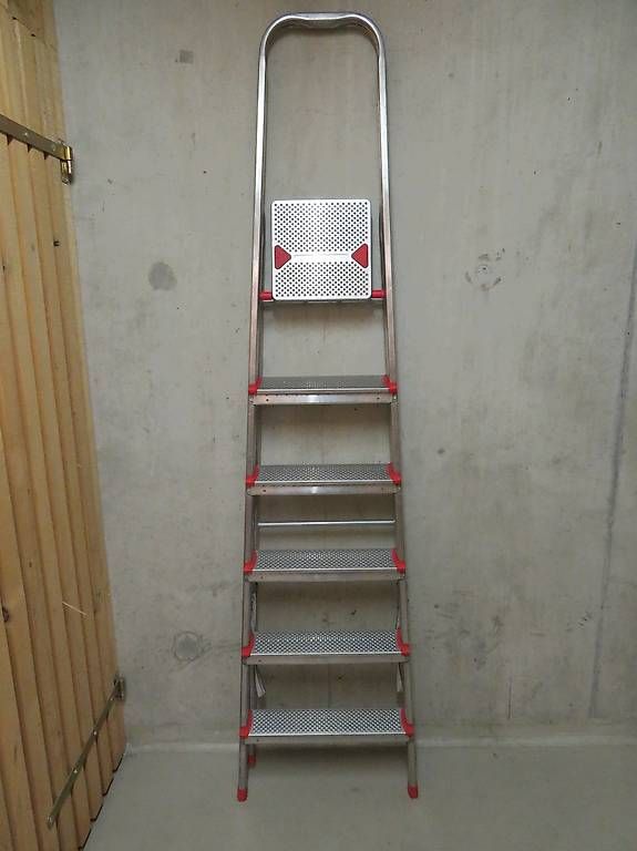 Scale: Escabeau aluminium 6 marches – Usato da Eysins venduto da zur_7j5l 1