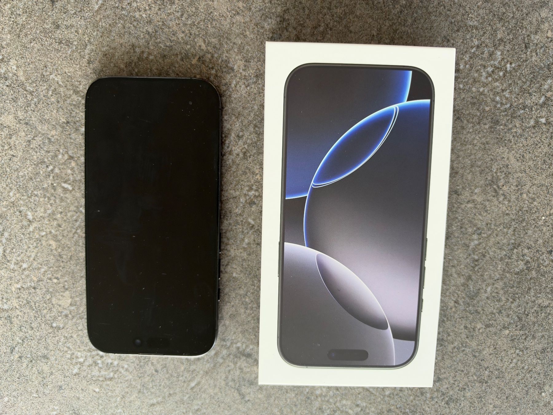 Apple Telefoni cellulari / Smartphones: iPhone 16pro 256GB – Usato da Egliswil venduto da topar
