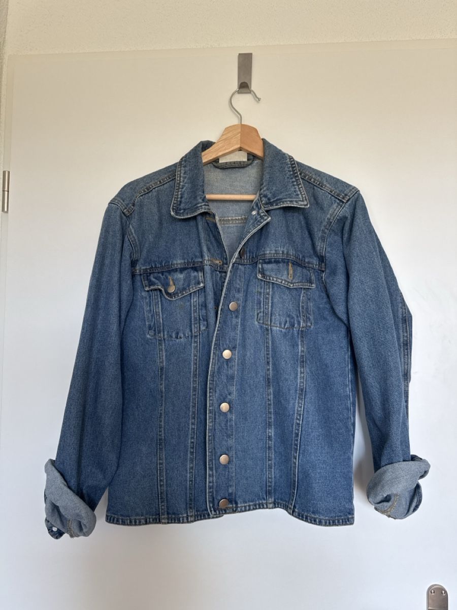 Jacken: Jeansjacke Giani Seroti blau Grösse M guter Zustand – Gebraucht aus Derendingen von egg_52gx