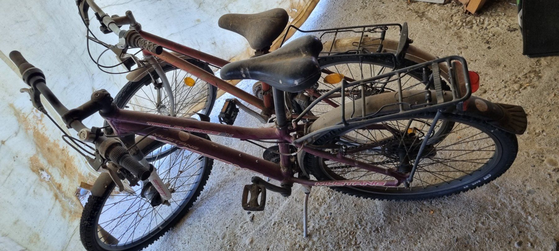 Velos: 2 Kindervelo zum aufbereiten – Defekt aus Grossdietwil von GNOM313