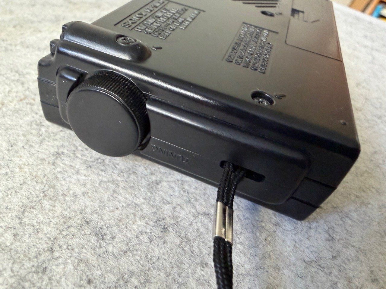 Sony Radio: Sony 9 Band Weltempfänger ICF-SW20 – Usato da Langnau am Albis venduto da Danig0 3