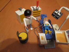 Playmobil  -  beim Zahnarzt