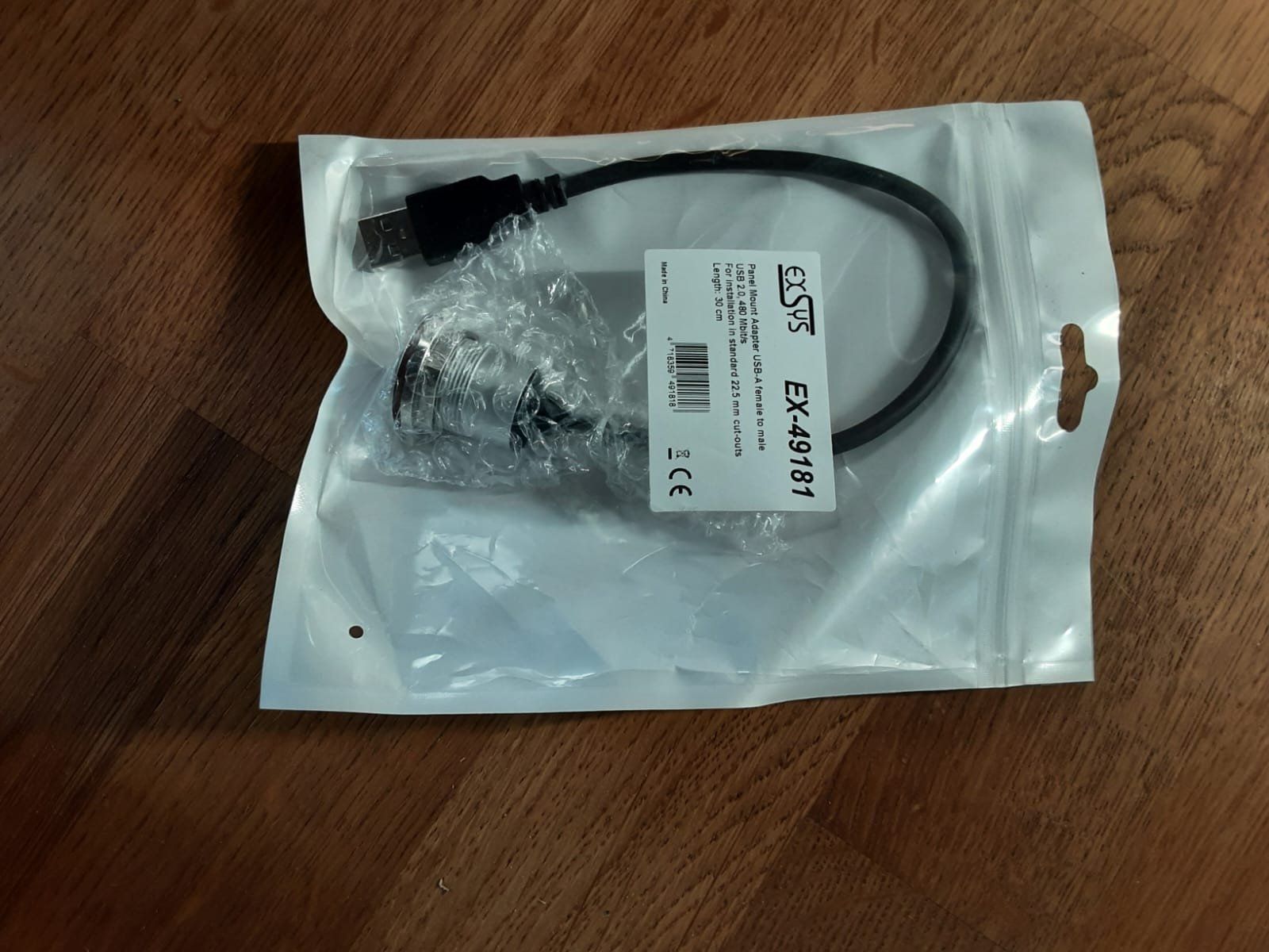 Fiches d'alim.: USB Einbaubusches – Neuf avec emballage d'origine à St-Blaise par Mogul0 1