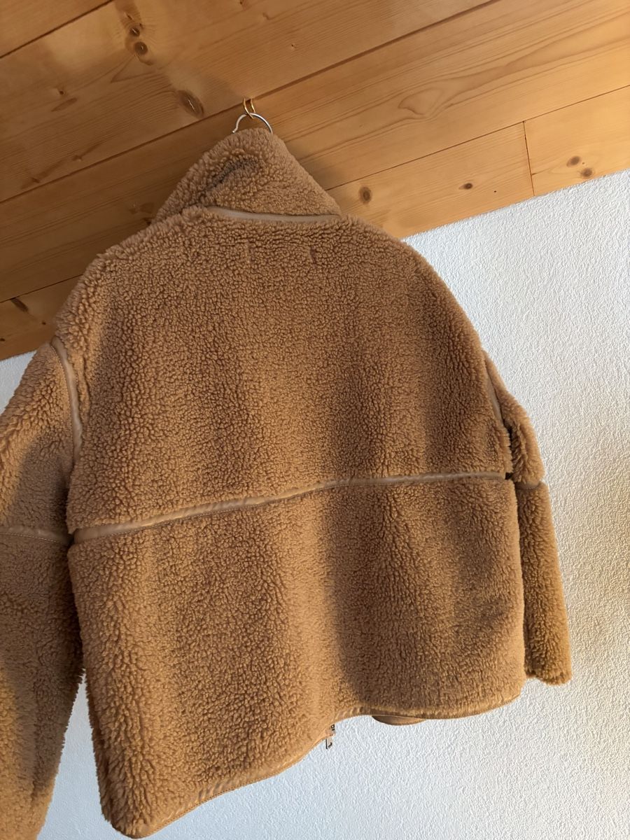 Zara Giacche: Teddyjacke Zara – Usato da Rüderswil venduto da dariasophialuisa 3