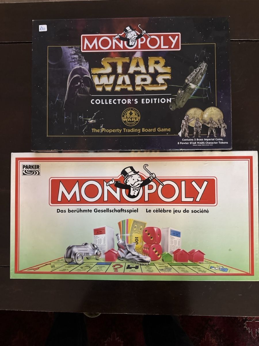 Spiele: Monopoly Star Wars Edition und Standard Set – Gebraucht aus Aristau von Isler7