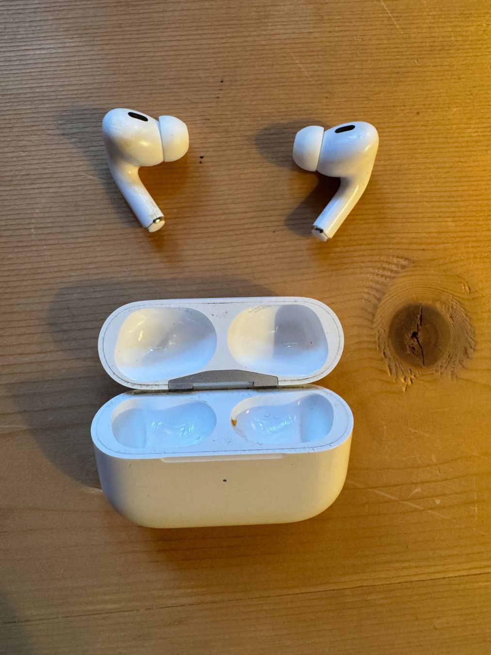 Apple Cuffie: Apple AirPods Pro 2 Bluetooth USB C – Usato da Zürich venduto da constgemm 2
