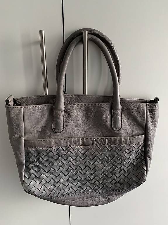 Borse da donna: Neue Handtasche von Legend - grau – Usato da Scheuren venduto da tan_w6cx