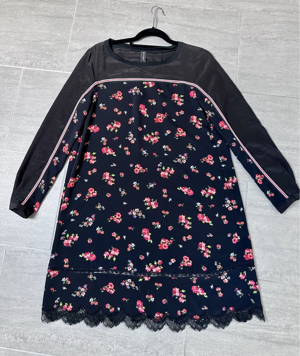 Vestiti: MARC CAIN Kleid in Blumenmuster mit Spitze LP 289.-.- – Nuovo (secondo la descrizione) da Buchs ZH venduto da KittyInStyle