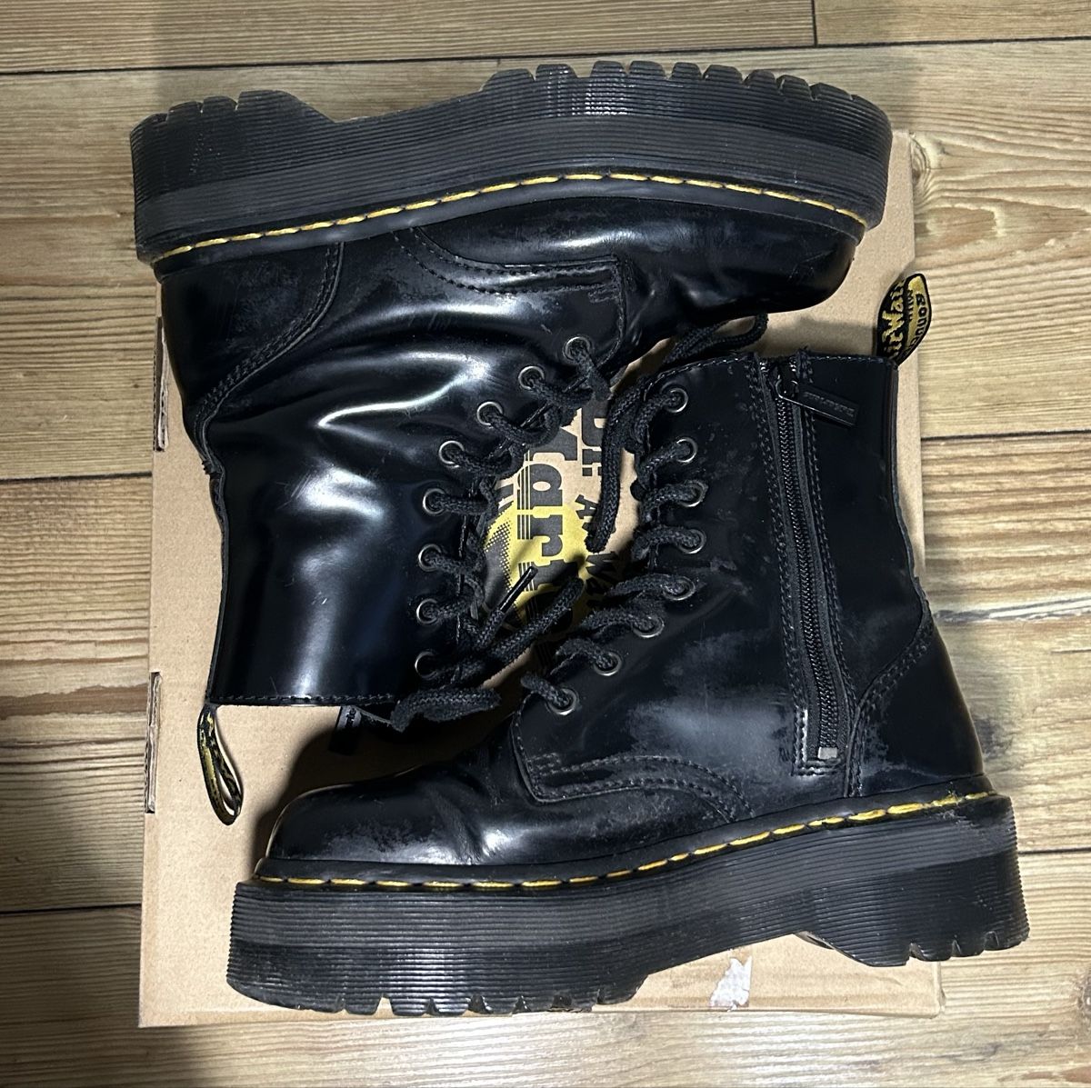 Dr. Martens Scarpe da donna: Dr. Martens Jadon Platform Boots – Usato da brent venduto da fukusapes 2