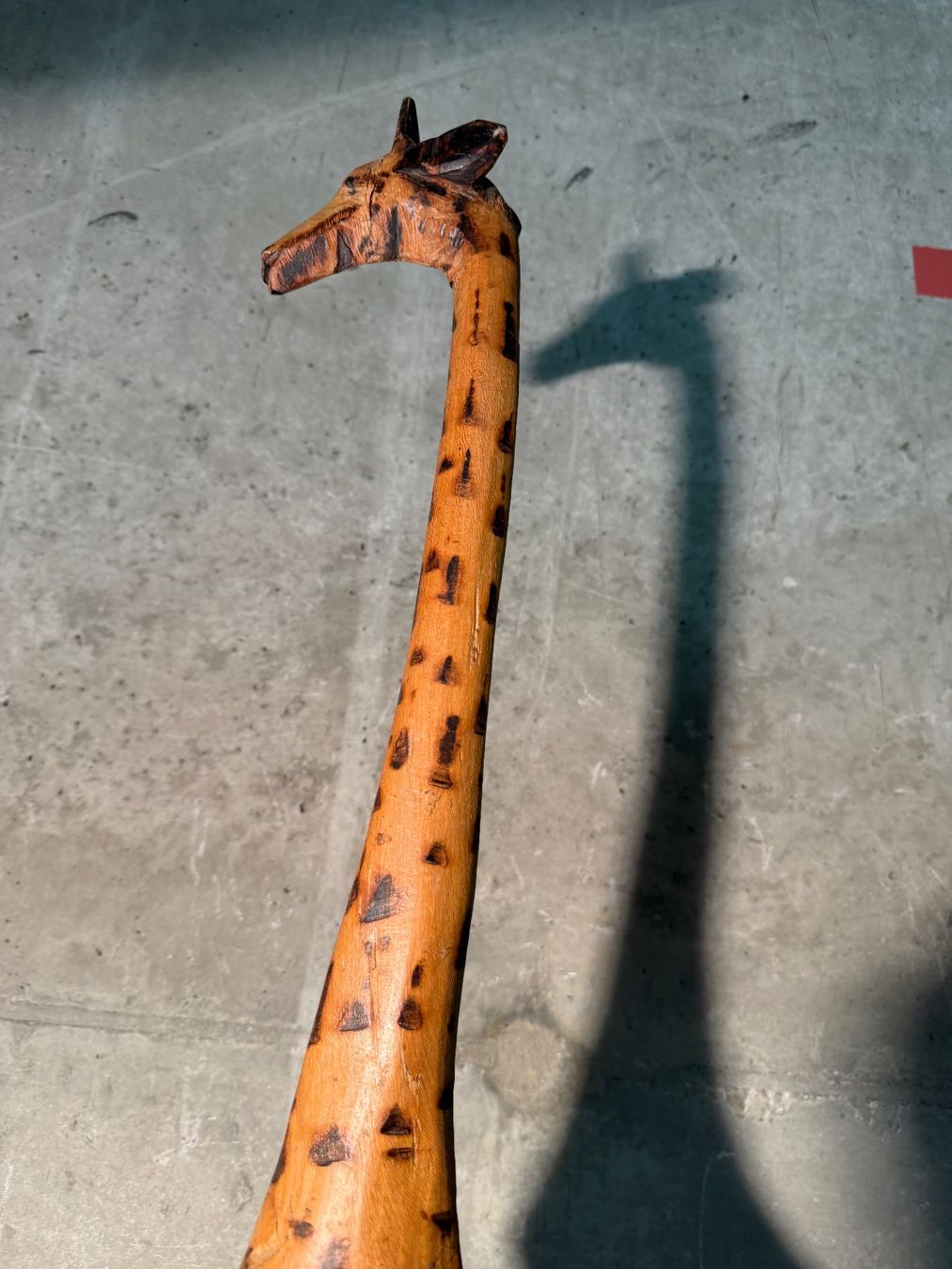 Skulpturen & Statuen: Girafe en bois faite à la main – Gebraucht aus Lausanne von artnouveau04 1