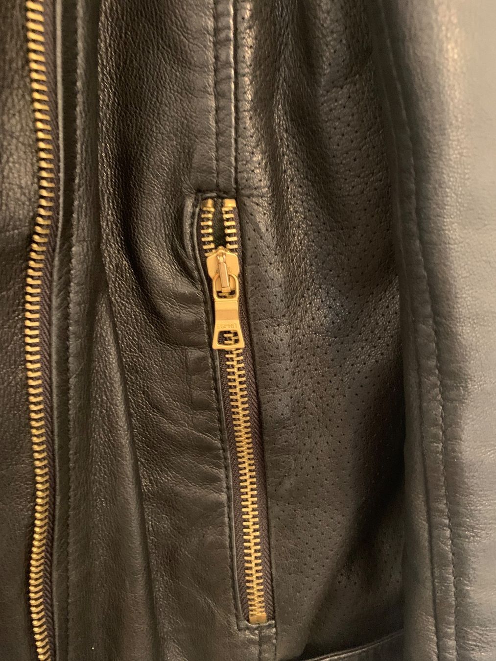 Giacche: Lederjacke ESPRIT: Lammleder, schwarz, Gr. 42, mit Etikett – Nuovo (secondo la descrizione) da Basel venduto da Interstellar85 2