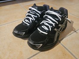 ASICS GEL Black/Pure Silver – Gr. 41.5 (Double Laced)