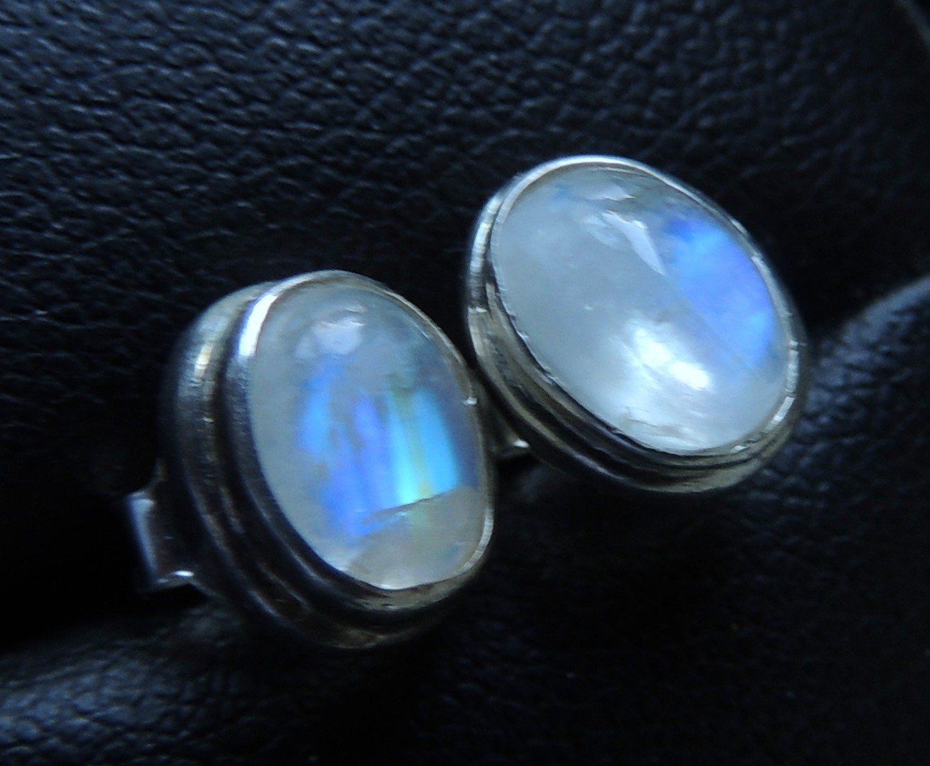 Ohrringe & -stecker: Rainbow moonstone Silber 925 Ohrstecker – Neu und originalverpackt aus Waldenburg von schaller707 1