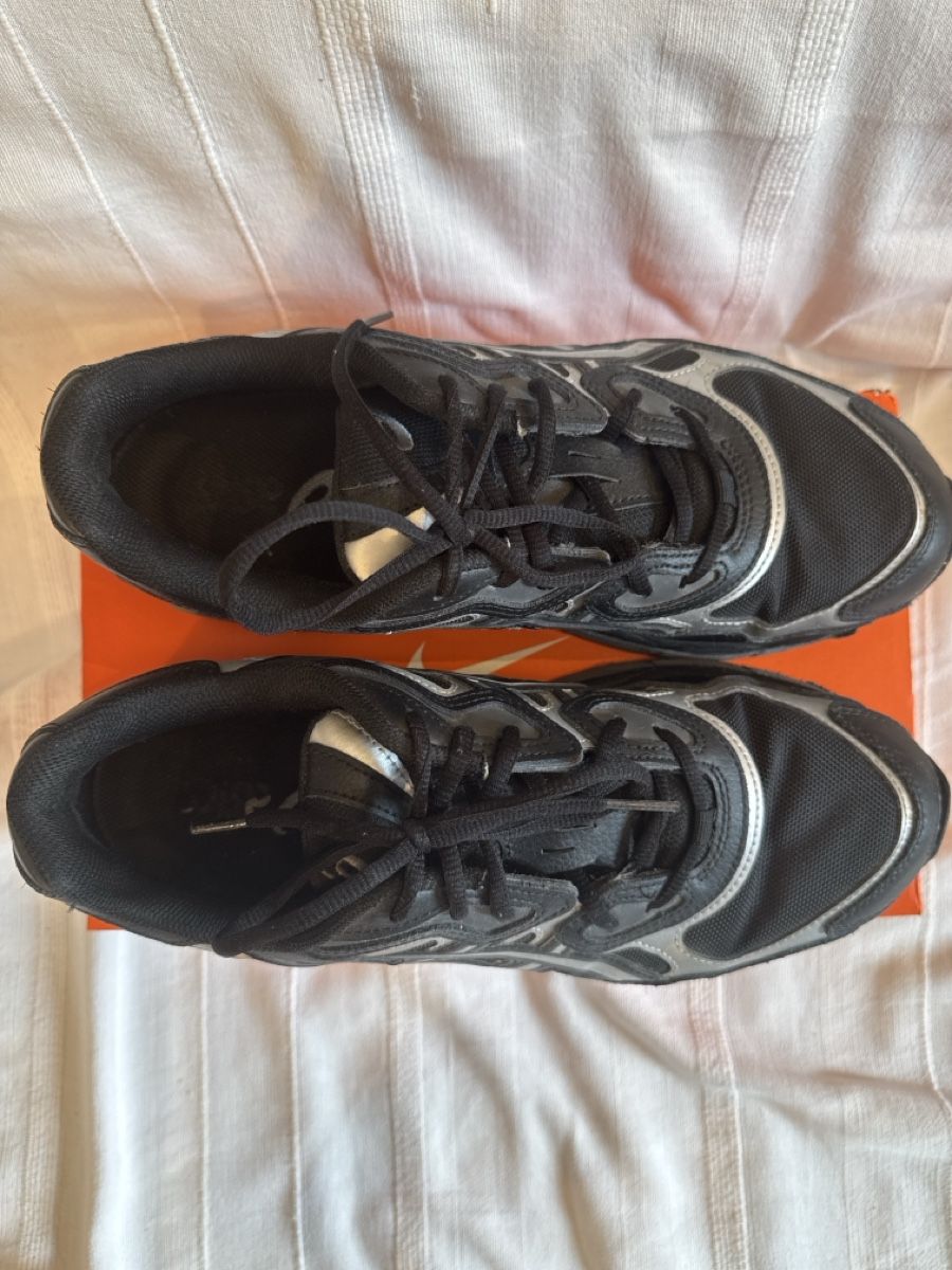 Asics Herrenschuhe: Asics Gel Kayano  – Gebraucht aus Mönchaltorf von osi_t7tl 1