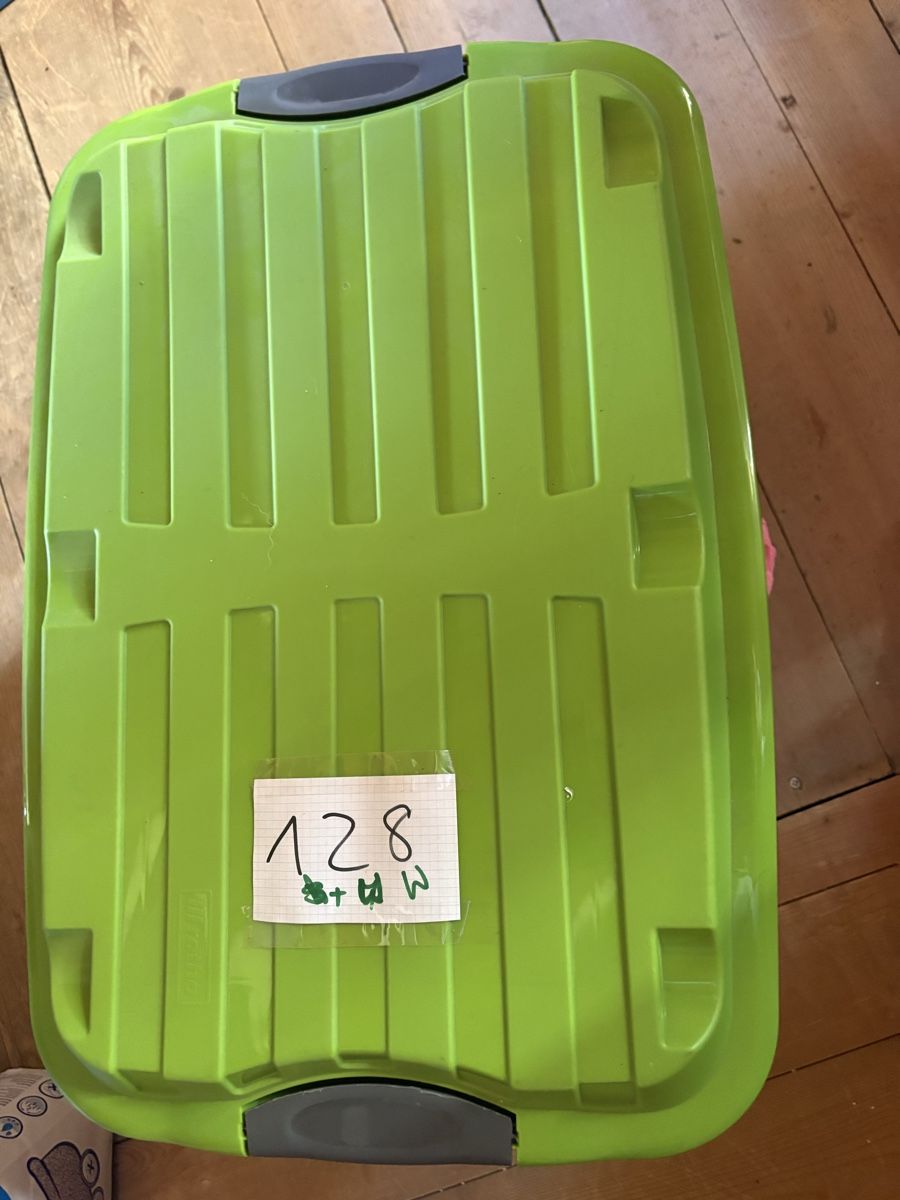 Ensembles coordonnés: Mädchenkleider Gr. 128 – D'occasion à Pany par Augustiner1328