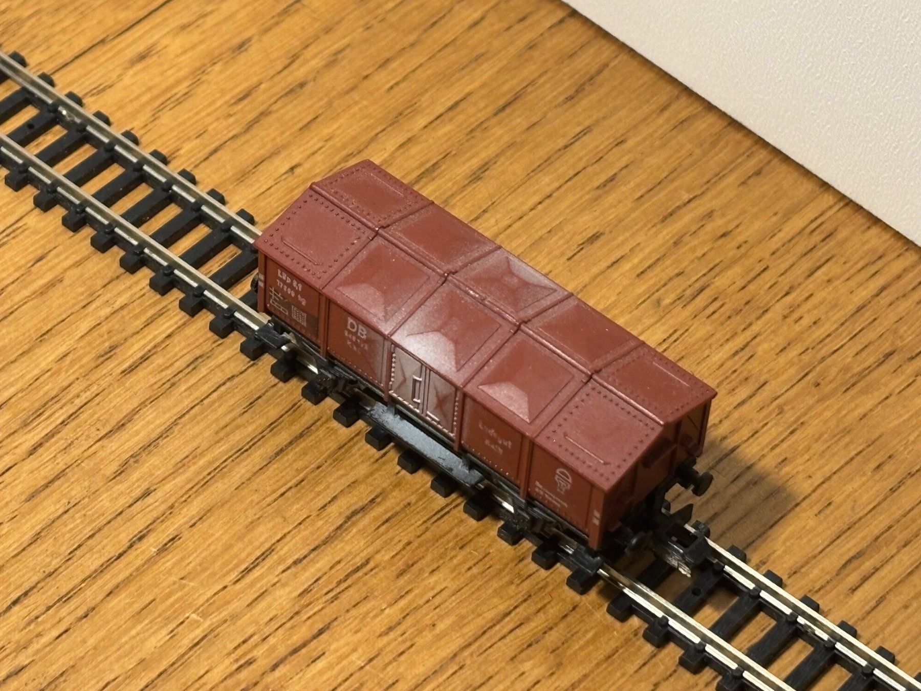 Modellini di ferrovie: *e1328: Güterwagen (Spur N)  -  #3 – Nuovo (secondo la descrizione) da Birsfelden venduto da Birs_25 3