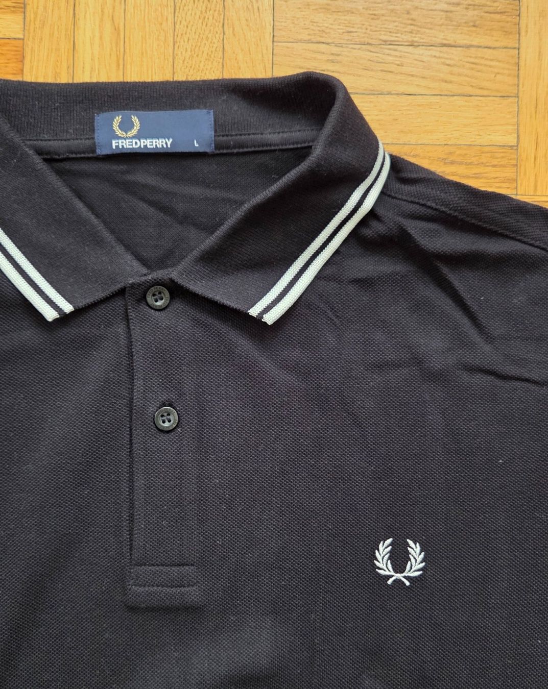 Fred Perry Magliette Polo: Fred Perry Poloshirt, ungetragen – Usato da Brüttisellen venduto da ruebli-fan13 3
