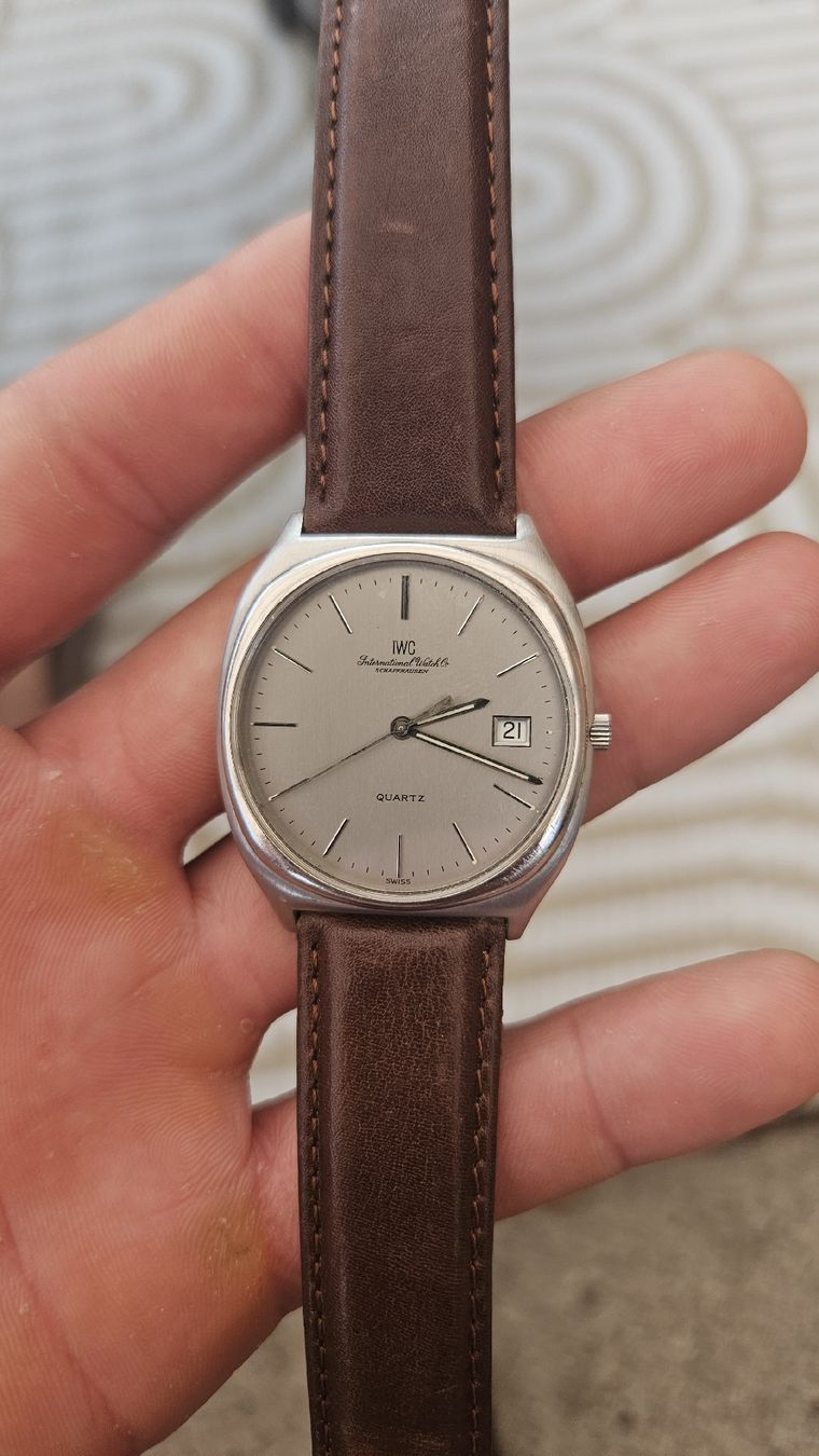 IWC Montres: Vintage IWC herren uhr  – D'occasion à Rickenbach b. Wil par nic_8ljr