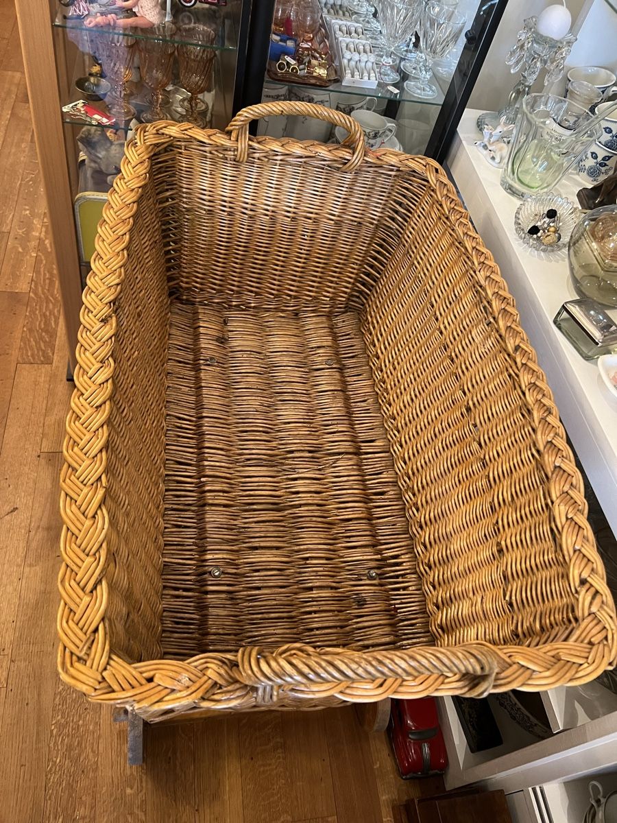 Cesti per biancheria: Wäschekorb auf Rädern, Weidengeflecht, Shabby Chic – Usato da Wangen an der Aare venduto da jonas6710 2