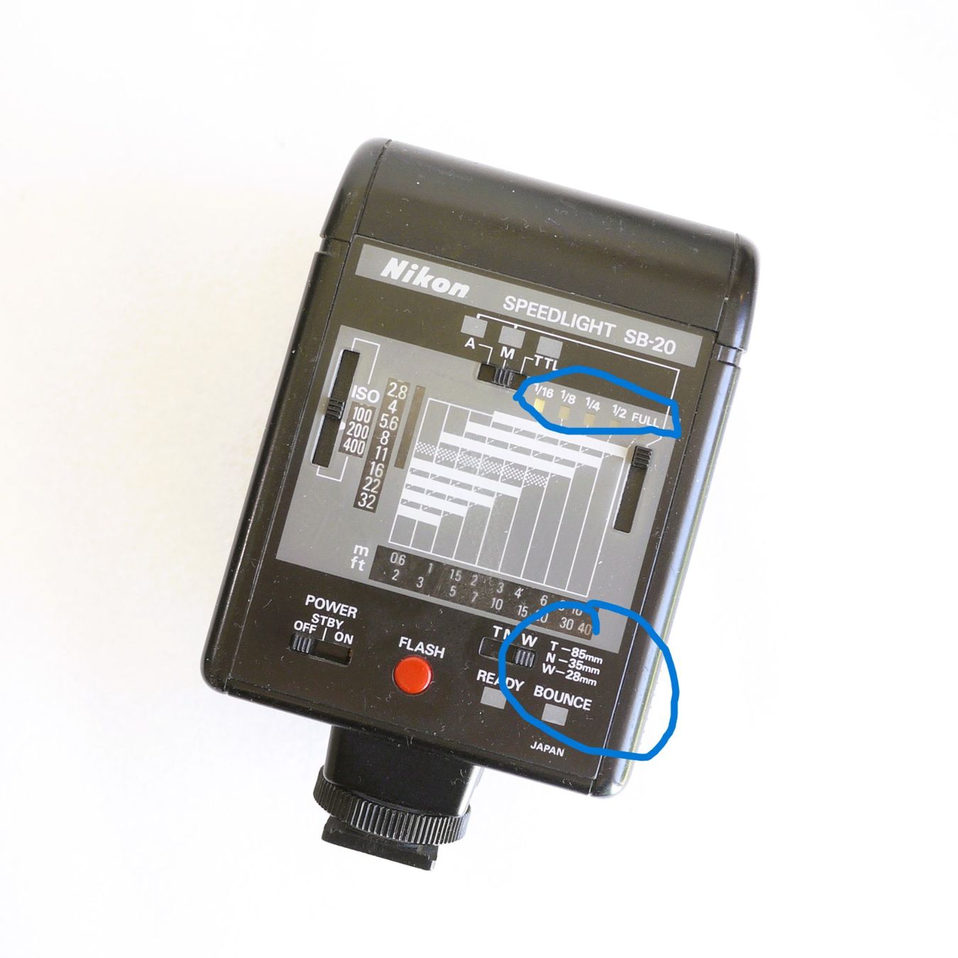 Pentax Flash: Pentax Flash Macro Distributor + 2x Nikon Speedlight SB-20. – Usato da Egg b. Zürich venduto da JCB 5
