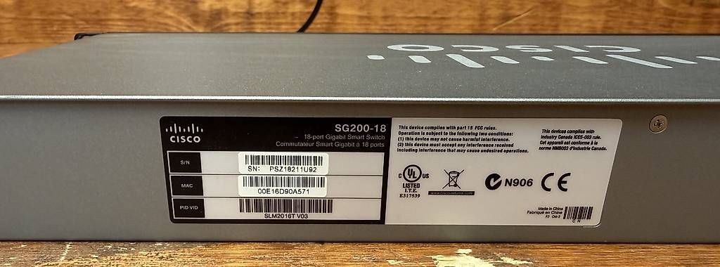 Hub & Switch: Cisco Switch, SG200-18 – Usato da Rüti ZH venduto da Philippek 6