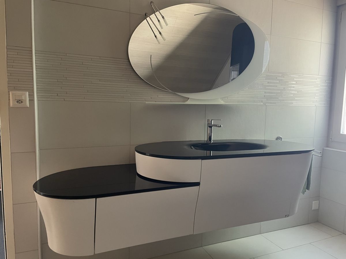 Badezimmermöbel: Meuble de salle de bains avec miroir – Gebraucht aus Colombier NE von mistigris007 3