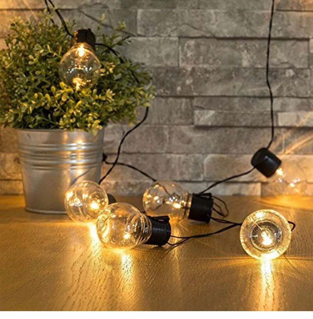 Lichterketten & Leisten: Solar Lichterkette Glühbirnen Außen Gart – Neu und originalverpackt aus Amriswil von JaJa-Express 1