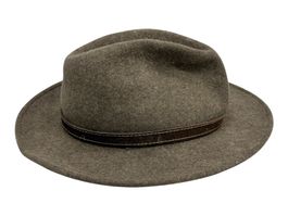 Chapeau en feutre marron avec lanière marron. Taille 59 / L