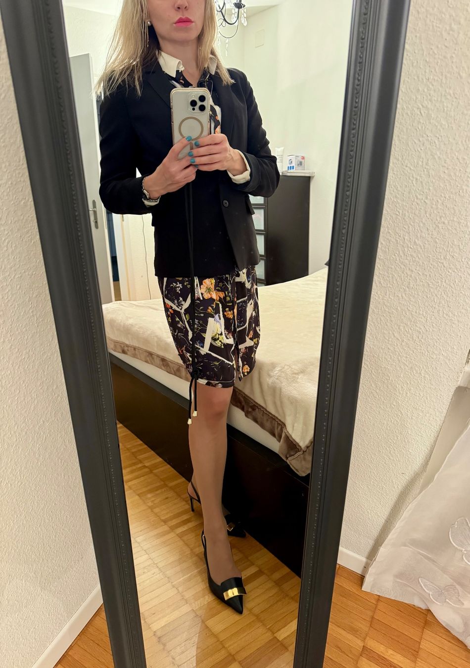 Patrizia Pepe Completi & Tailleur: Patrizia Pepe Damen Blazer – Usato da Zürich venduto da VictoriaGVA 1