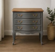 Professionell restaurierte Vintage-Kommode aus Massivholz