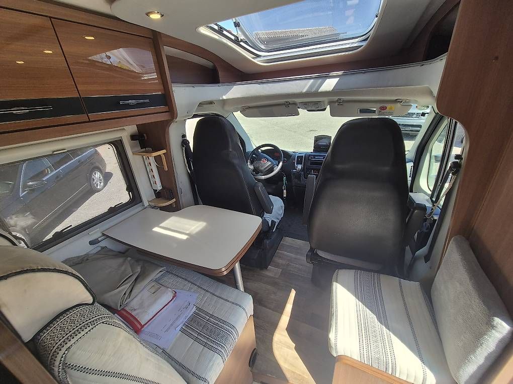 Veicoli da campeggio: Wohnmobil black selection MFK lithium  Vollaustattung – Usato da Schwadernau venduto da MS90s 5